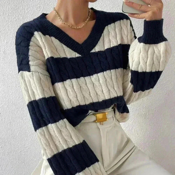 Multicolor Casual Women's Two Tone Cable Knit Drop Shoulder Sweater - Picture 4 of 6